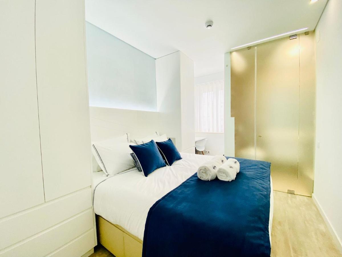 Gloria 10 Deluxe Bed and Breakfast Lissabon Buitenkant foto