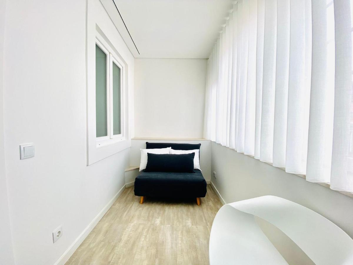 Gloria 10 Deluxe Bed and Breakfast Lissabon Buitenkant foto